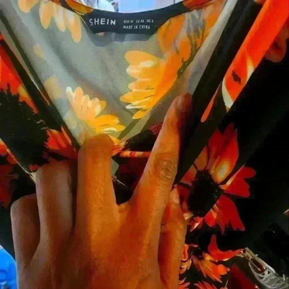 Beautiful Sunflower Dress - Picture 2 of 4